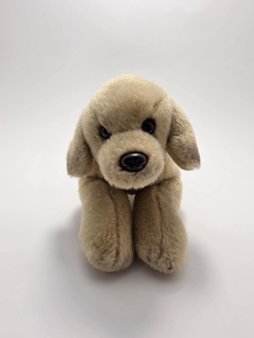 Bearington Collection Yellow Lab Puppy Dog Plush (7 inch)